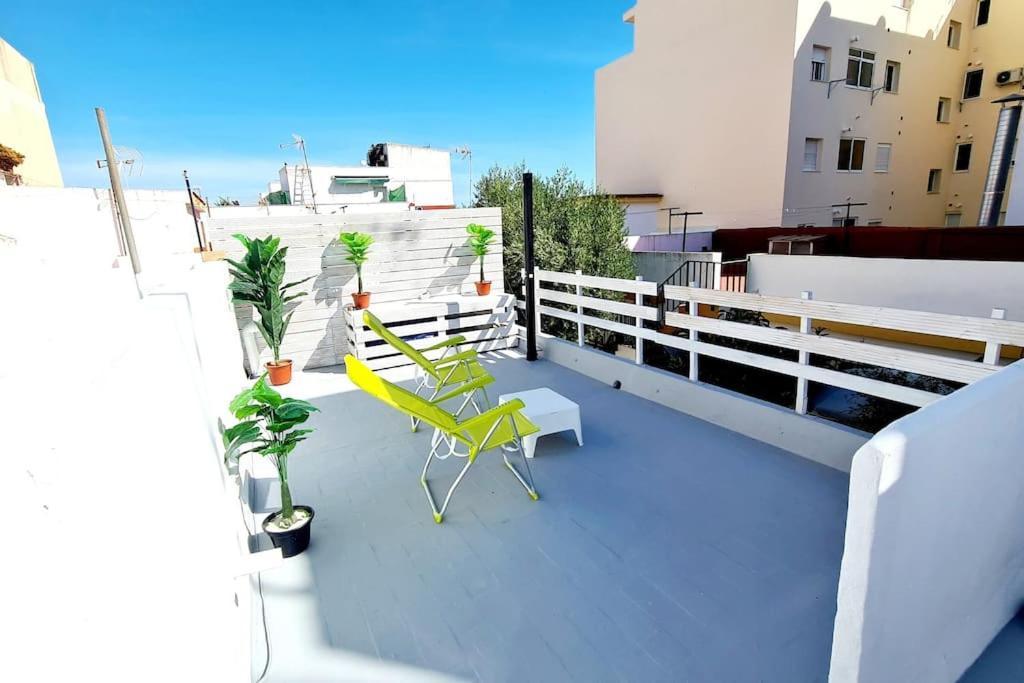 P Casa Con Azotea Privada Y Centrica. Wifi+Netflix Villa El Puerto de Santa Maria Bagian luar foto
